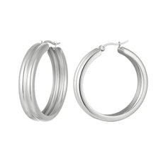 Load image into Gallery viewer, Ribbed Earrings - Gold, Silver
