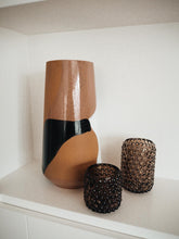 Load image into Gallery viewer, Ceramic Vase Hand-painted
