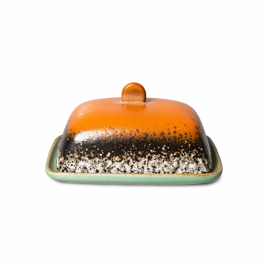 Butter dish store with cover